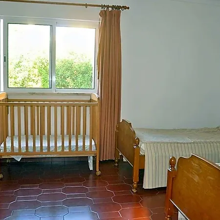 Villa In With Pool & Terrace Vilamoura